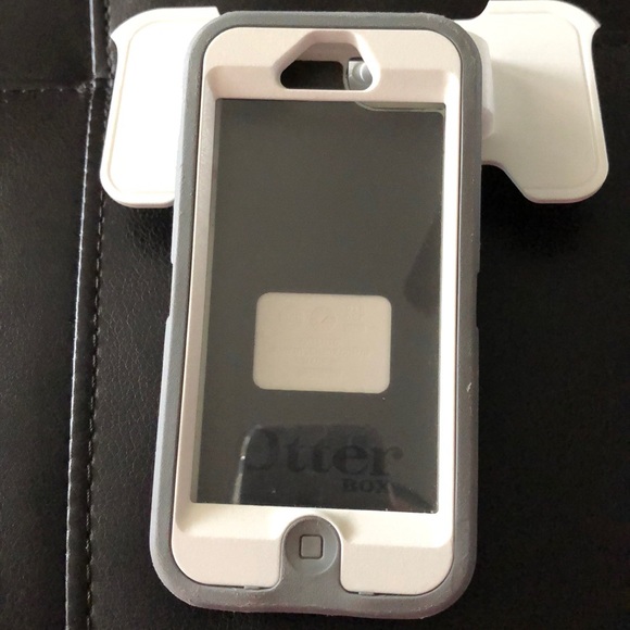 Otter Box - Picture 4 of 8